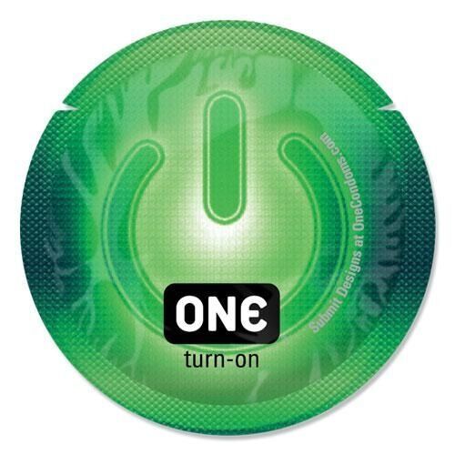 Презерватив ONE Glowing Pleasures, 1 шт, светится в темноте, со смазкой