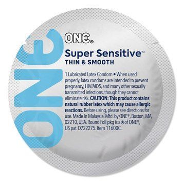 Презерватив ONE Super Sensitive, 1 шт, гладенький, з додатковою змазкою