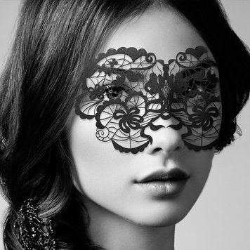 Маска на обличчя Bijoux Indiscrets - Anna Mask, вінілова, клейове кріплення, без зав'язок